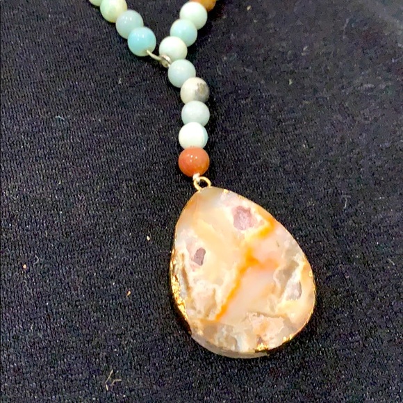 Druzy Beachy adjustable necklace - Picture 2 of 3